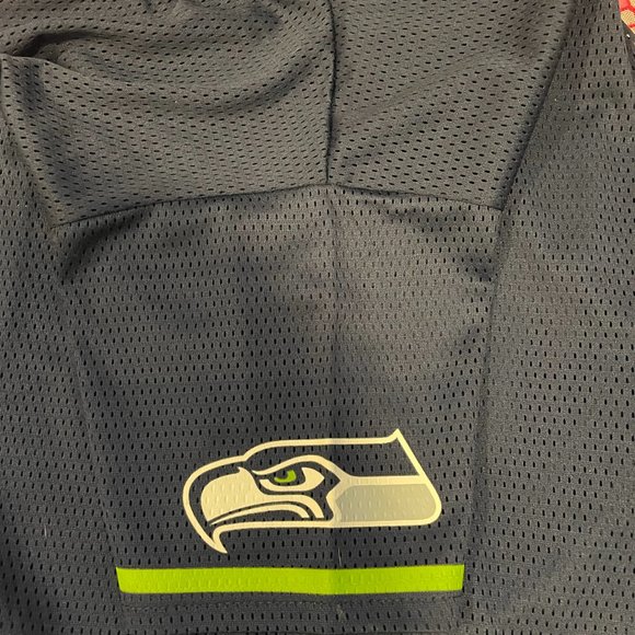 Seattle Seahwaks Jersey - Picture 3 of 3